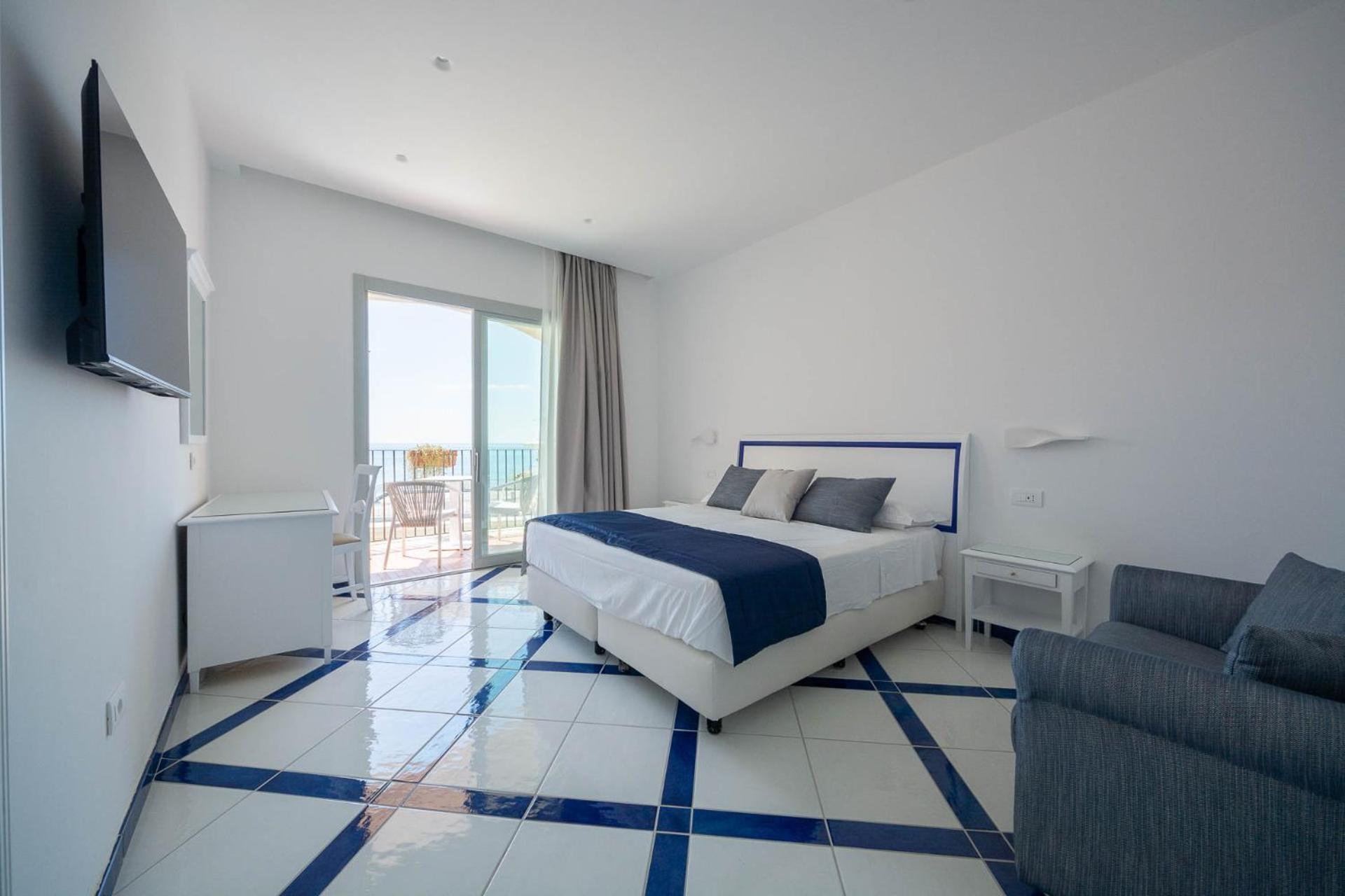 Hotel San Francesco Майори Экстерьер фото