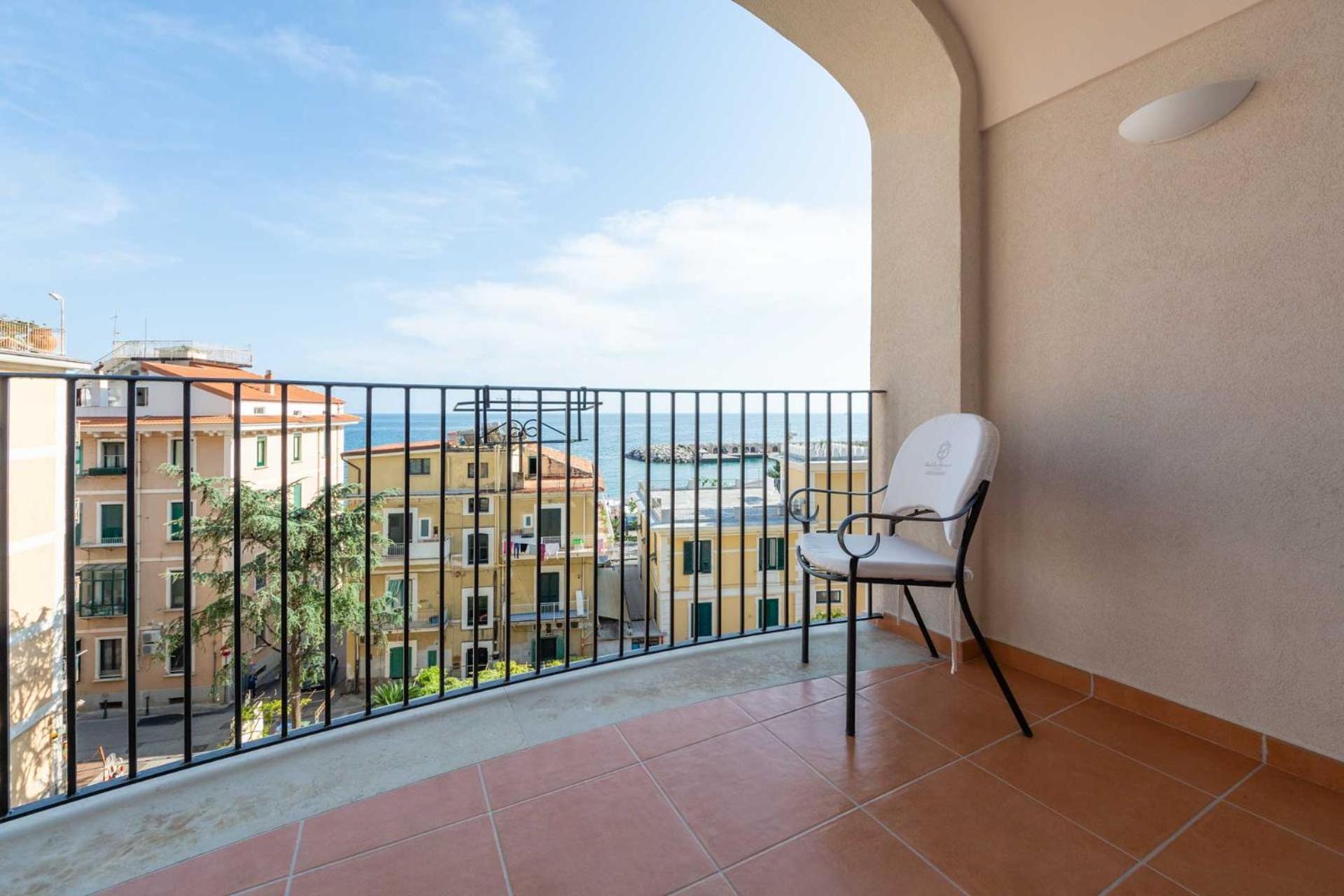 Hotel San Francesco Майори Экстерьер фото